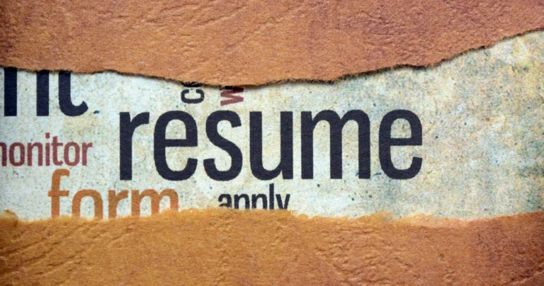 adding hobbies and interests in resume